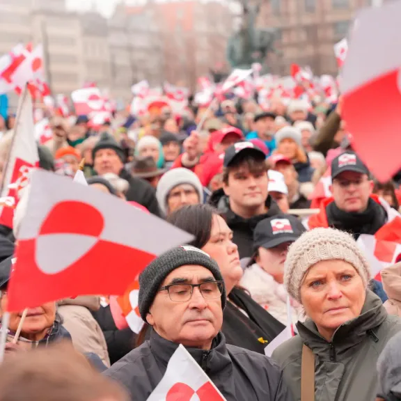 جرينلاند تشعل الغضب الأوروبي.. لماذا يرى نصف الأوروبيين ترامب عدوًا للقارة؟