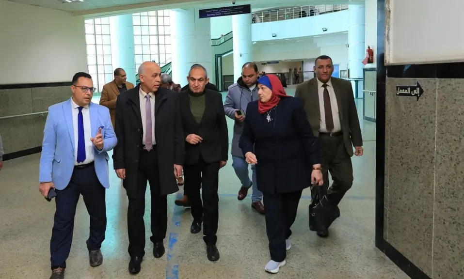 رئيس جامعة كفر الشيخ يتفقد المستشفى الجامعي ويؤكد: تطوير مستمر للمنظومة الصحية ورفع كفاءة الخدمات الطبية