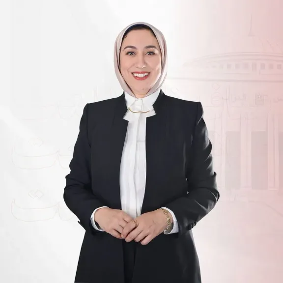 نائبة تطالب بحلول عاجلة لأزمة تكليف خريجي طب الأسنان وتحذر من تداعياتها على المنظومة الصحية