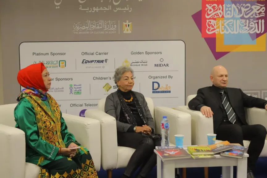 الكاتبة سلوى بكر