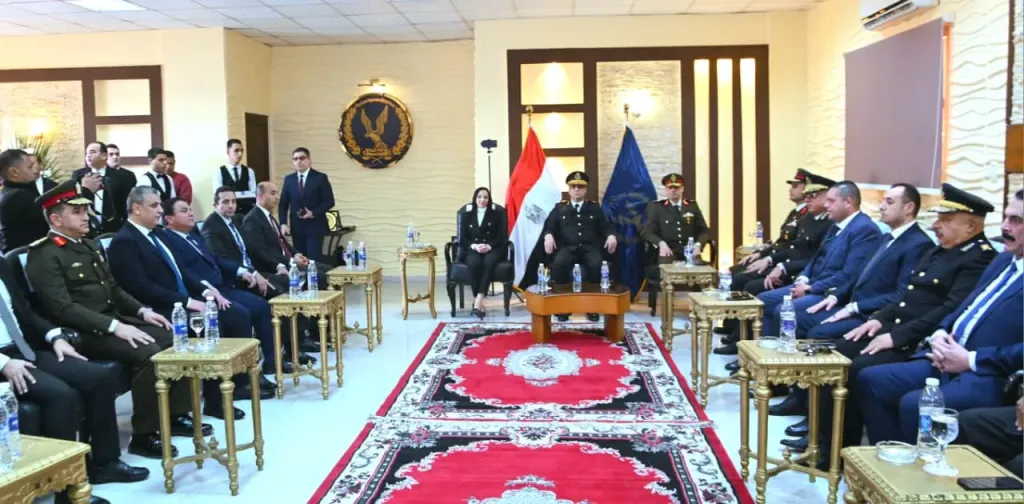 محافظ البحيرة تقدم التهنئة لمدير الأمن والقيادات الأمنية بمناسبة عيد الشرطة