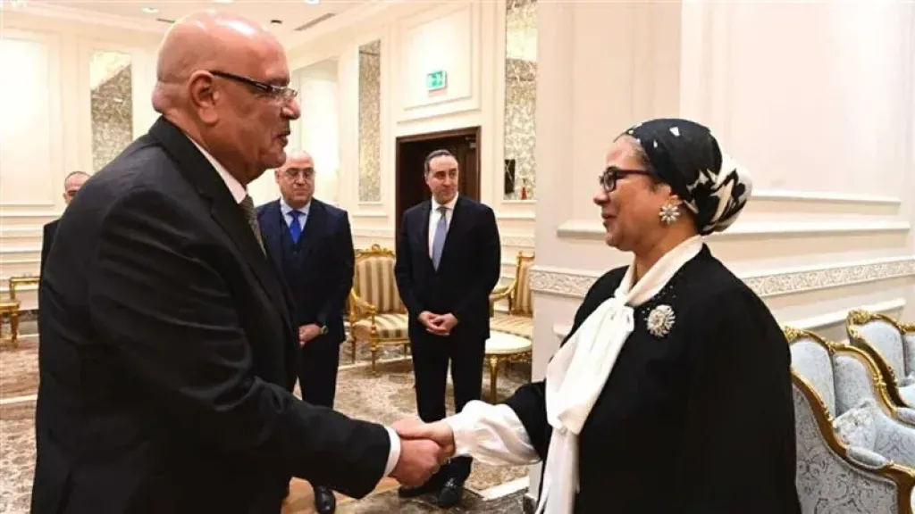 رئيس مجلس النواب: المرأة هي جوهر المجتمع ونواته الحقيقية