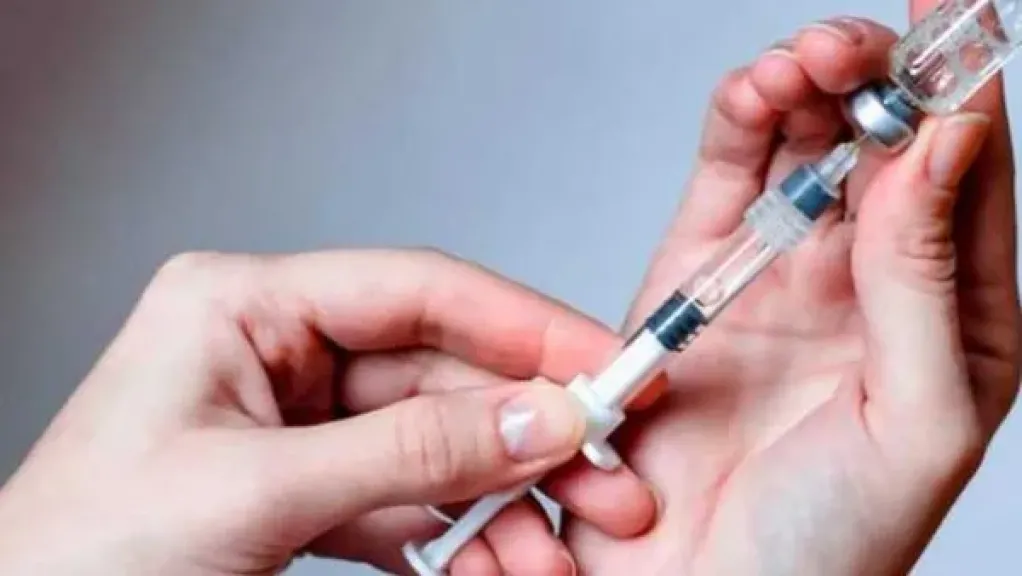 كوارث صحية.. مخاطر استخدام حقن التخسيس دون إشراف طبي