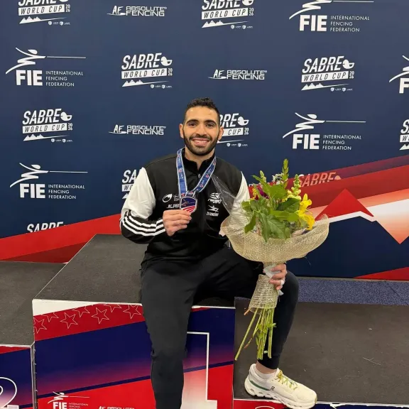 وزير الشباب والرياضة يهنئ زياد السيسي ومنتخب مصر للسلاح