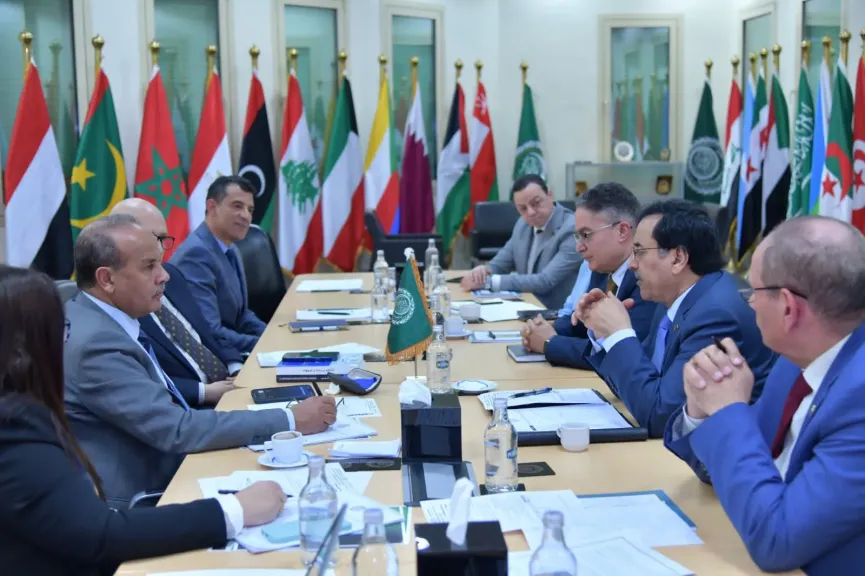 المنظمة العربية للتنمية الإدارية توقع مذكرة تفاهم لتعزيز التعاون مع جامعة الحسن الأول