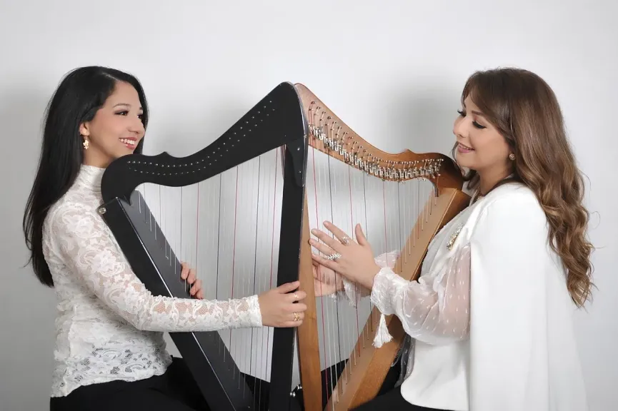 هارب ياسمين الحربى وندى الزرقانى يعزف كلاسيكيات عالمية وجاز بالأوبرا