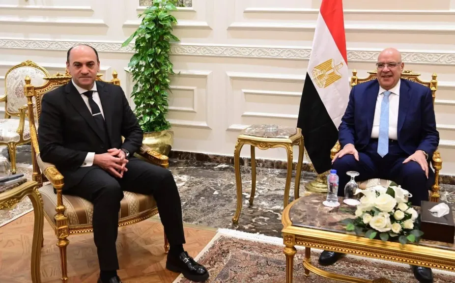 رئيس الرقابة الإدارية ورئيس مجلس النواب 