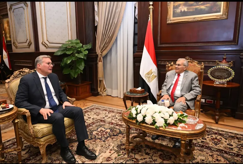 رئيس مجلس الشيوخ يستقبل وزير البترول لدعم العملية التشريعية وترسيخ دولة القانون