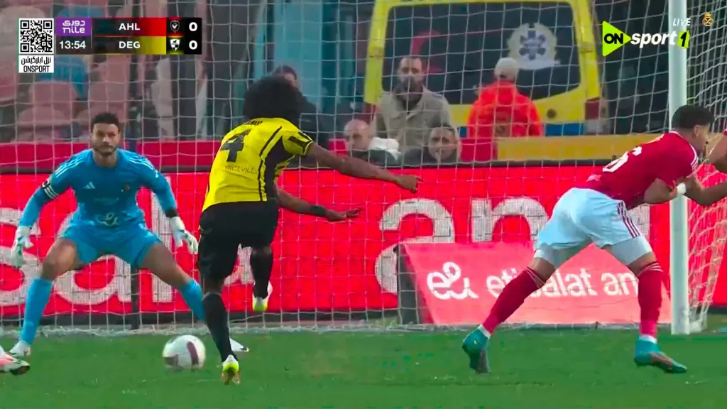 الأهلي يتقدم على وادي دجلة بثنائية في الشوط الأول