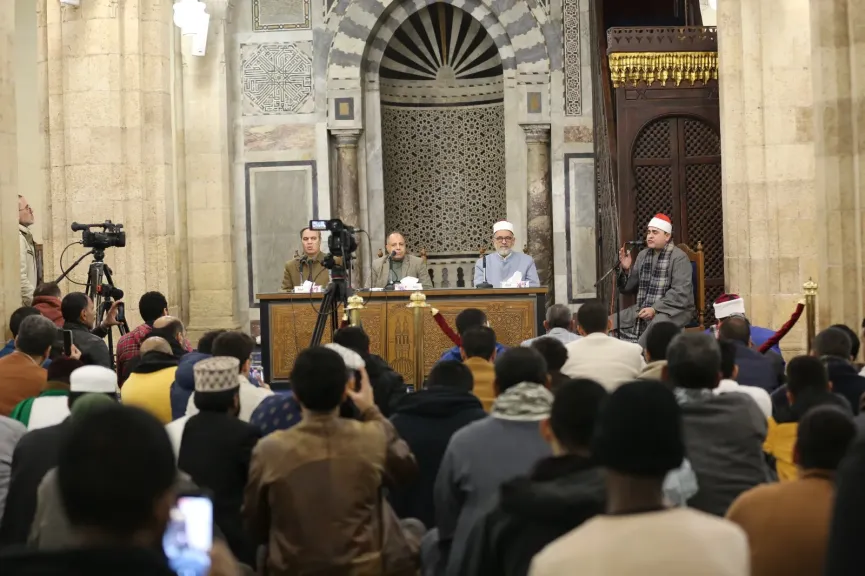 ملتقى الأزهر للقضايا المعاصرة: تحويل القبلة ابتلاء إلهي كشف صدق الاتباع وأسقط شبهات السفهاء