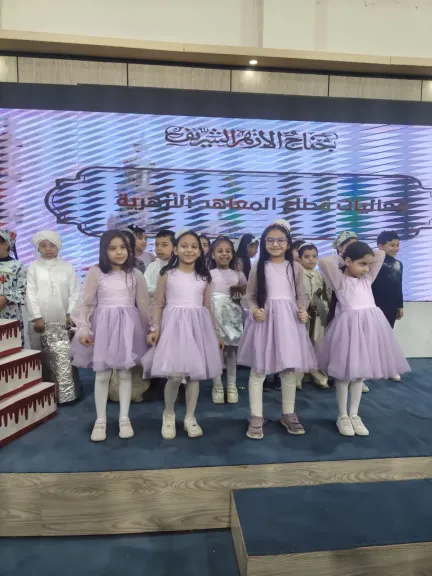 لليوم السابع.. جناح الأزهر بمعرض القاهرة الدولي للكتاب يبدأ تقديم خدماته المعرفية والتوعوية المتنوعة للجمهور