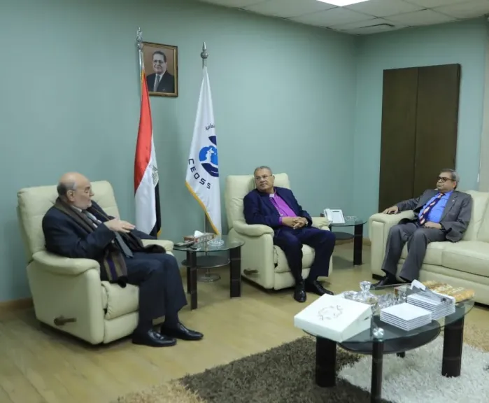 رئيس الطائفة الإنجيلية والأمين العام لكنائس الشرق الأوسط يبحثان تعزيز الحوار ومواجهة خطاب الكراهية