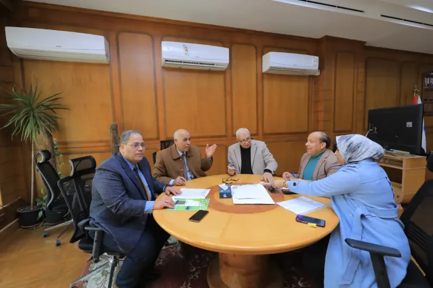 برئاسة رئيس الجامعة.. مجلس إدارة المركز الدولي لإدارة الموارد البشرية بجامعة كفر الشيخ يعقد اجتماعه الدوري