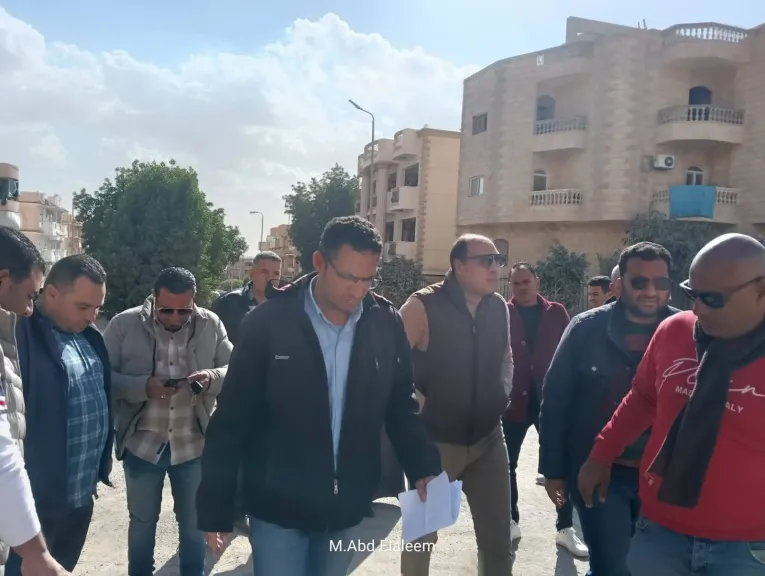 خطة شاملة لتحديث شبكة الطرق.. جولة ميدانية لرئيس جهاز تنمية العبور