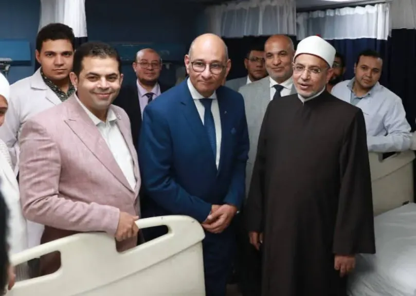 إنجاز طبي نادر بجامعة الأزهر: جراحة دقيقة تنقذ طفلًا من تشوه معقد بالعمود الفقري