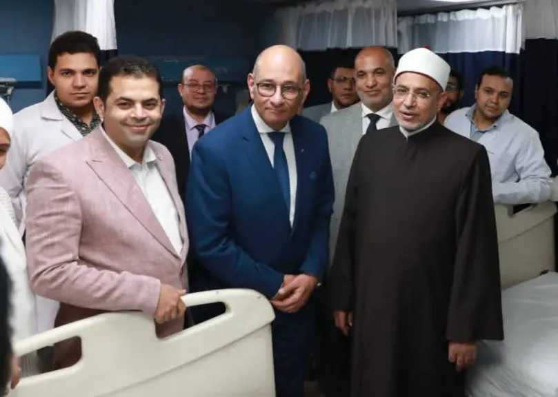 إنجاز طبي نادر بجامعة الأزهر: جراحة دقيقة تنقذ طفلًا من تشوه معقد بالعمود الفقري