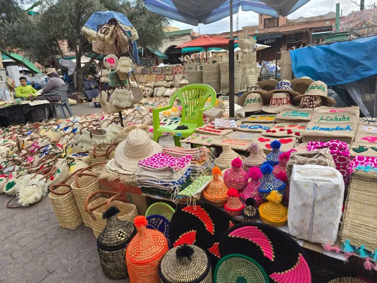 بين نهار مبهر وليل نابض بالحياة :   مراكش ..وجهة سياحية تمزج بين سحر الأسطورة والتراث الشعبي العتيق