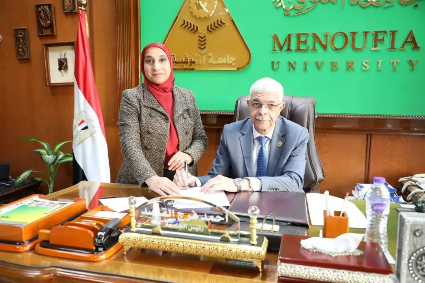 رئيس جامعة المنوفية يوقّع بروتوكول تعاون مع الشركة المصرية لتجارة الأدوية لتقديم خدمات دوائية مميزة لمنسوبيها