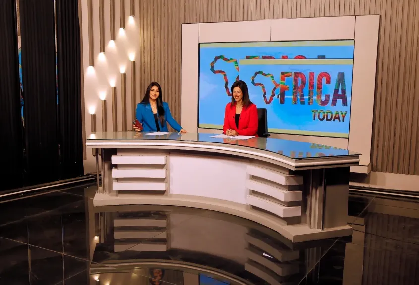 قناة النيل الدولية تدخل مرحلة جديدة.. “المسلماني” يفتتح استوديو النشرات المطوّر