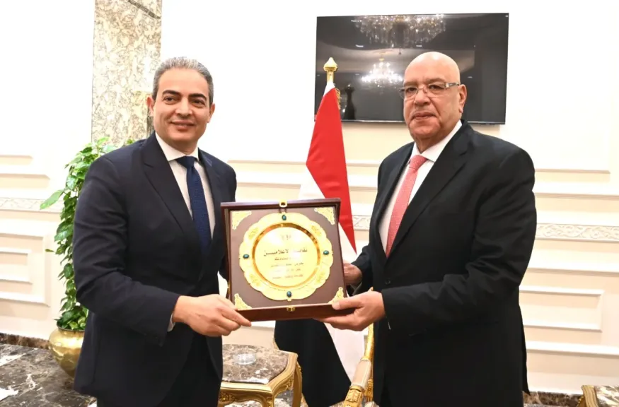 رئيس مجلس النواب يستقبل نقيب الإعلاميين بمقر المجلس في العاصمة الإدارية الجديدة