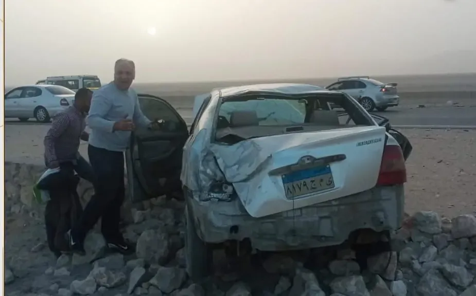 عاجل – حادث مأساوي بأسيوط: إصابة رئيس المحكمة الاقتصادية ونجله، ووفاة زوجتة