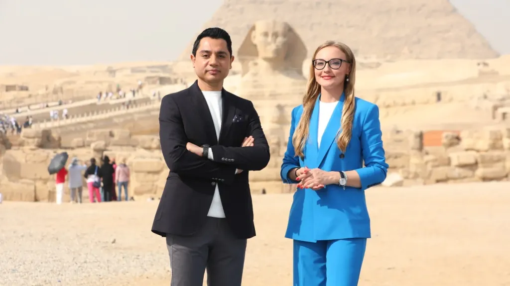 حصريًا على شاشة التليفزيون المصري.. القناة الأولى وروسيا اليوم يحاوران رائد فضاء في المحطة الدولية