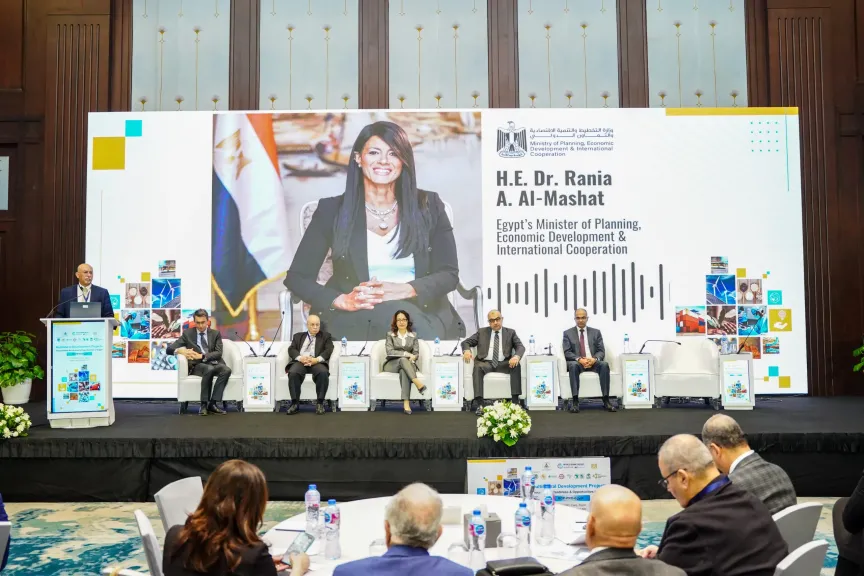 رانيا المشاط: القطاع الخاص ليس مجرد منفّذ للأعمال أو الخدمات بل شريك رئيسي في تحقيق التنمية