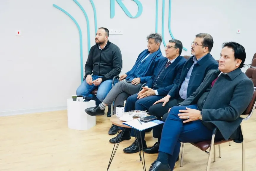 مركز الحوار ورواق بغداد يناقشان تداعيات التحولات الجيوستراتيجية على العراق