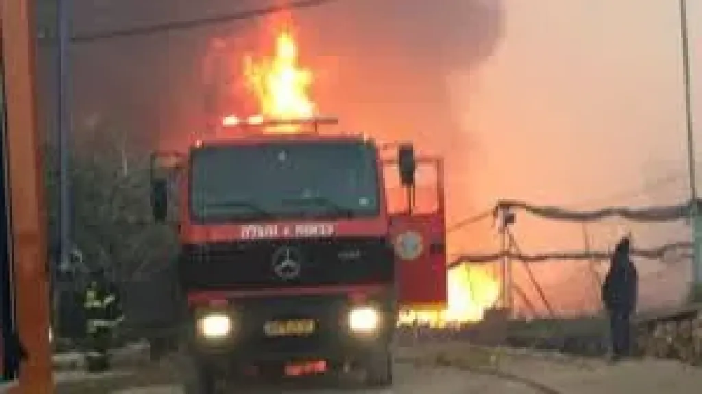 دون خسائر بشرية.. الحماية المدنية تسيطر علي حريق مخزن أحذية بشبين القناطر