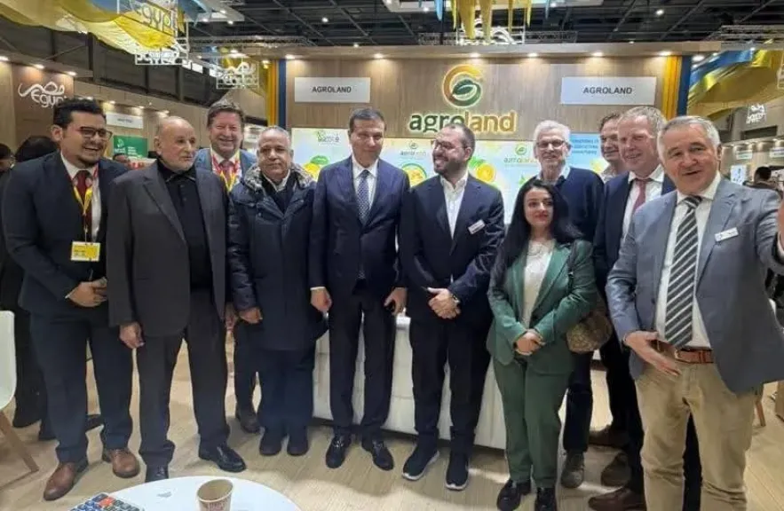 وزير الزراعة يبحث في ”برلين” تعزيز التعاون مع كبرى الشركات الهولندية لرفع قدرات التصدير والإنتاج الزراعي