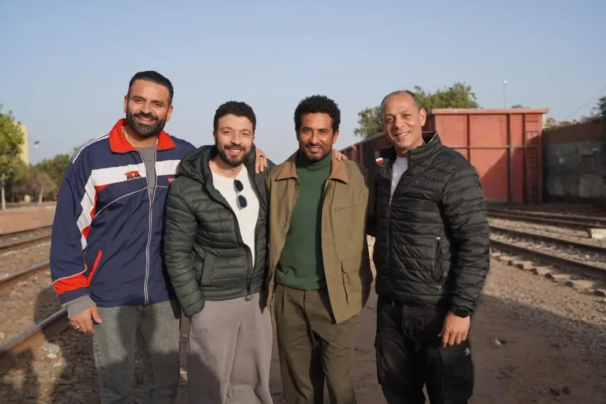 عمر ‎ السعيد و عمرو سعد و المخرج أحمد خالد موسي من كواليس تصوير مسلسل إفراج (صور)