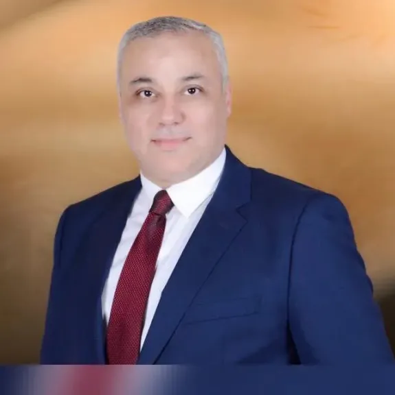 رئيس لجنة السياحة الدينية يوضح أسباب الإيقاف المؤقت لبعض شركات العمرة على منصة نسك