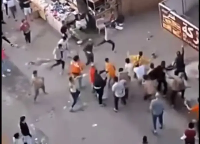 مشادة تنتهى بالخوطوش.. إصابة المارة في مشاجرة دامية بالكابلات بشبرا الخيمة