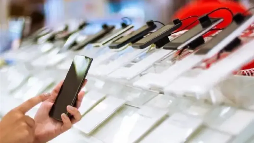 ”اتصالات النواب” تحاسب الحكومة بشأن رسوم الهواتف وبرلماني يقدم مقترحًا للحل