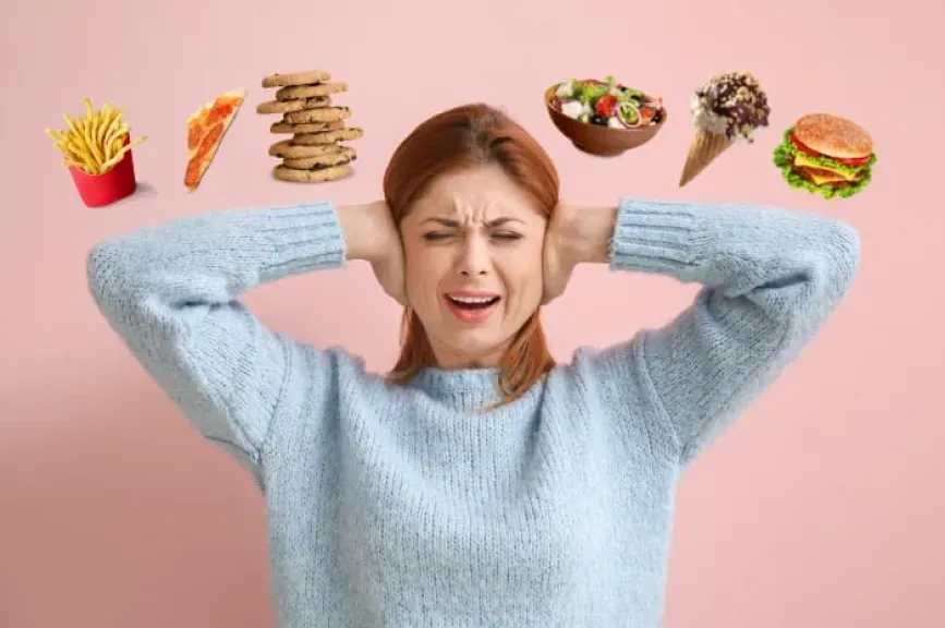 استشاري تغذية يكشف أسباب التفكير في الطعام دون الشعور بالجوع