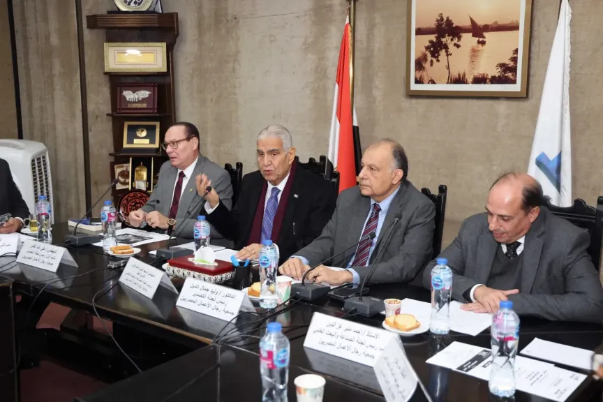 «رجال الأعمال» تعرض على الحكومة إصلاحات عاجلة لدعم الاقتصاد