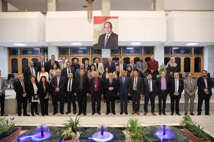 الهيئة الإنجيلية تطلق مبادرات لخدمة 5000 مواطن في أسيوط بحضور المحافظ ورئيس الطائفة