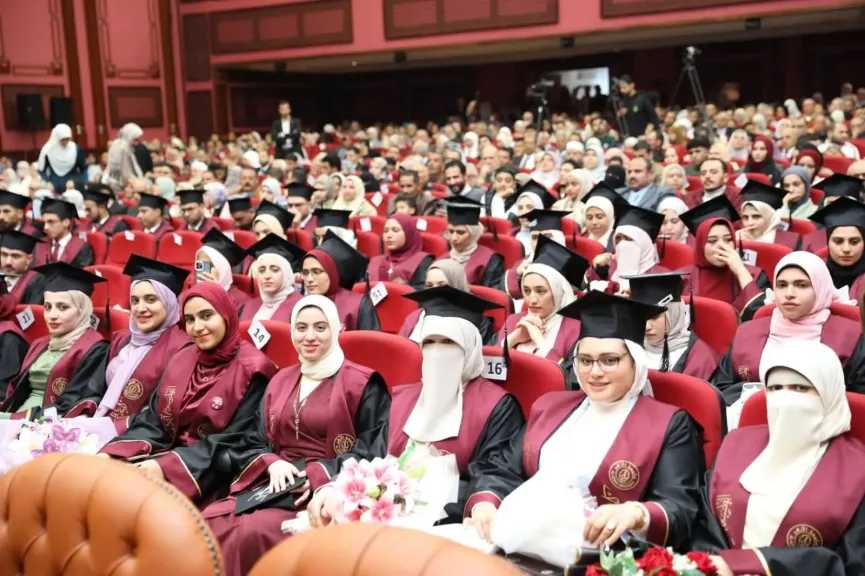 جامعة الأزهر تحتفل بتخريج دفعتين جديدتين.. و«صديق» يؤكد: خريجونا في الصفوف الأولى عالميًا
