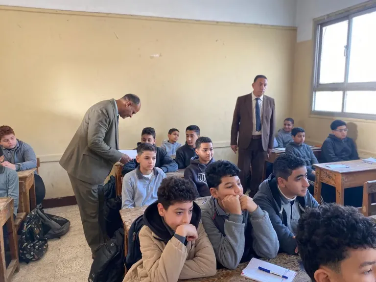 انتظام الدراسة بمدارس الدقهلية بداية الترم الثاني