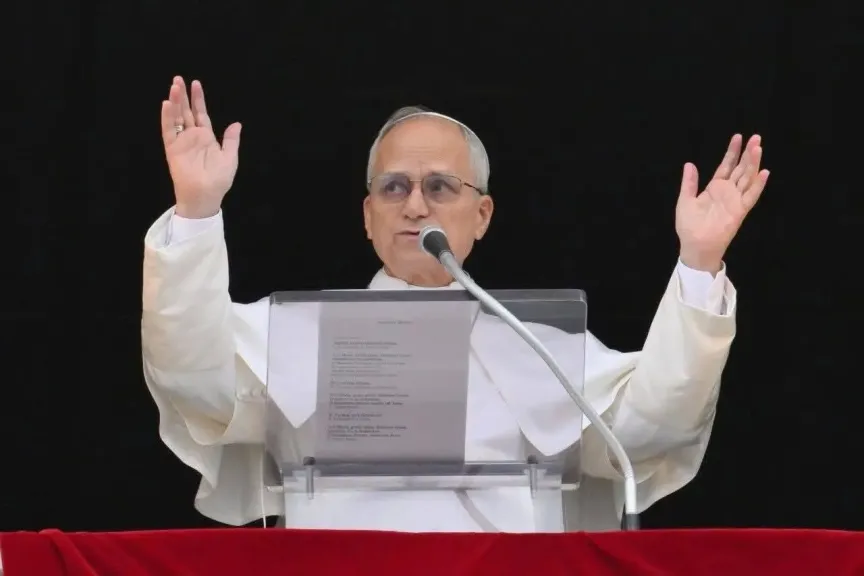 البابا لاون الرابع عشر: كونوا ملح الأرض ونور العالم فالفرح الحقيقي يولد من لقاء يغير القلب