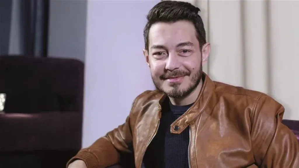 زاهر يطالب شركات الاتصالات بتطوير تطبيقات للرقابة الأبوية