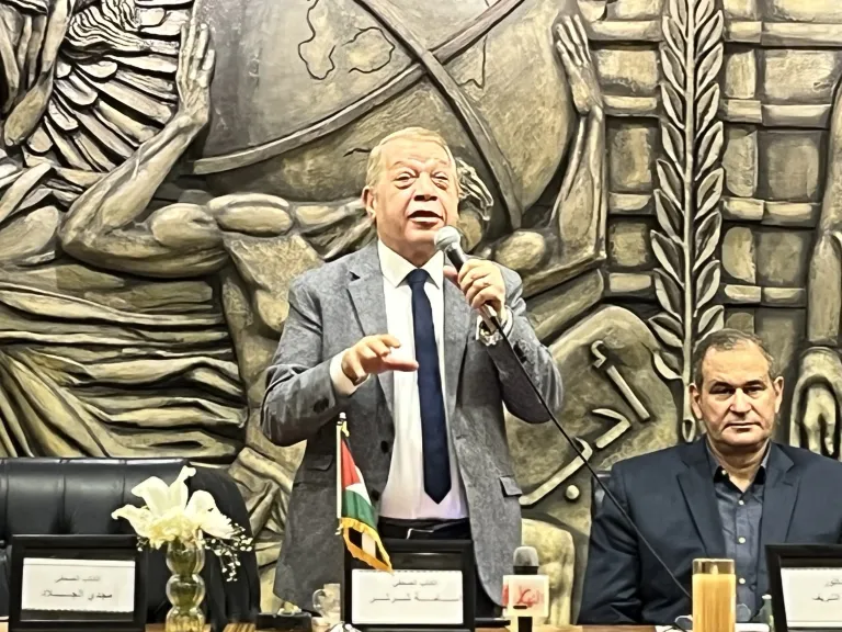 أسامة شرشر: ياسر عرفات أيقونة القضية الفلسطينية وصاحب الطلقة الأولى في المحافل الدولية