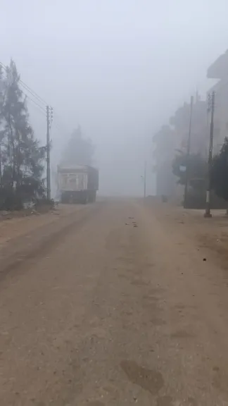 شبورة مائية كثيفة تضرب طرق كفرالشيخ وتحذيرات للسائقين