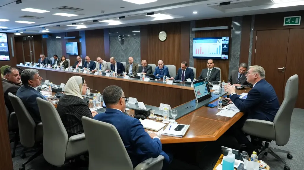 وزير البترول يعتمد الموازنات الاستثمارية لشركتي الإسكندرية والعامرية للتكرير بقيمة تتجاوز 10 مليارات جنيه