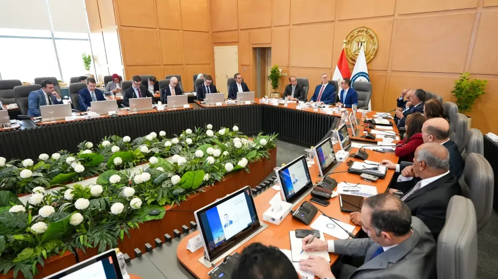 وزيرا المالية والاستثمار: نمو اقتصادي 5.3% وإصلاحات واسعة لتحسين مناخ الاستثمار