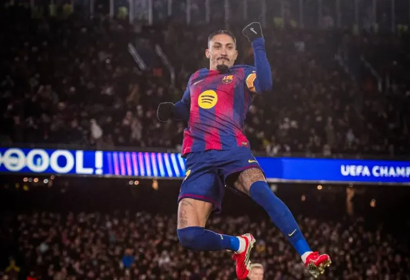 موقف رافينيا من مباراة برشلونة وأتليتكو مدريد في كأس الملك