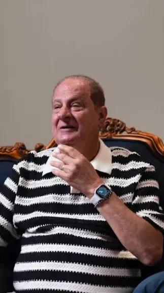 رئيس اتحاد النقابات الفنية يعلن تأجيل التحقيق مع هاني مهنا بسبب حالته الصحية