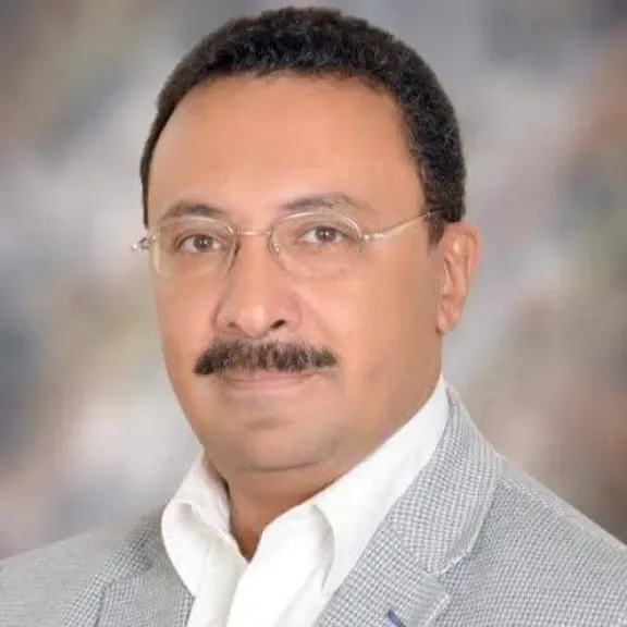 أول قرار لـ وزير التعليم العالي تعيين عادل عبد الحكيم، قائم بأعمال رئيس جامعة الإسكندرية.