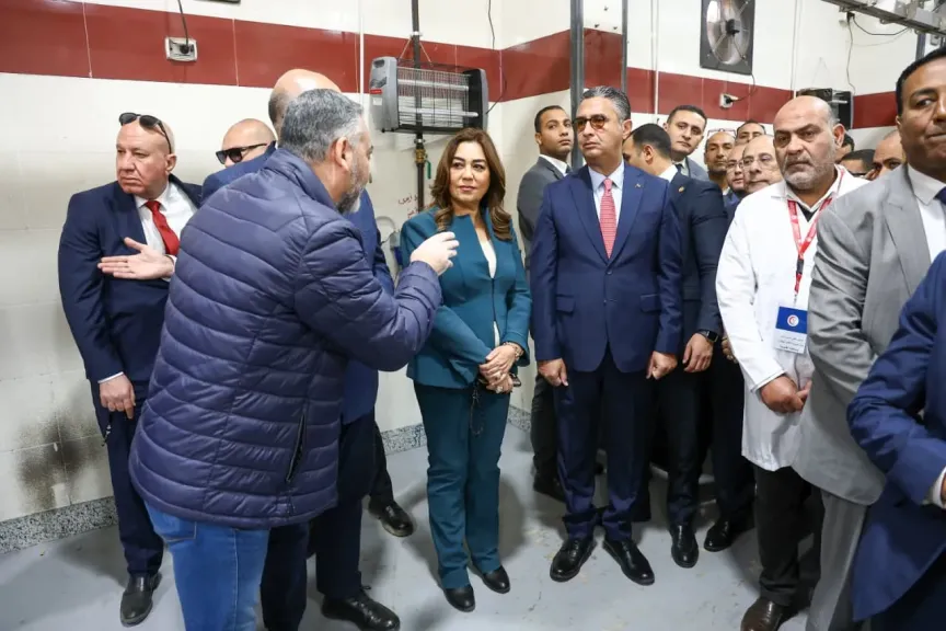 وزيرا التنمية المحلية والبيئة والتموين والتجارة الداخلية ومحافظ القليوبية يفتتحون مجزر كفر شكر النصف آلي المطور