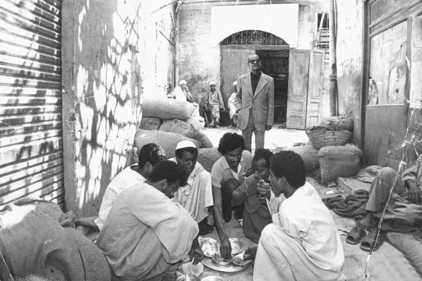 الاديب نجيب محفوظ